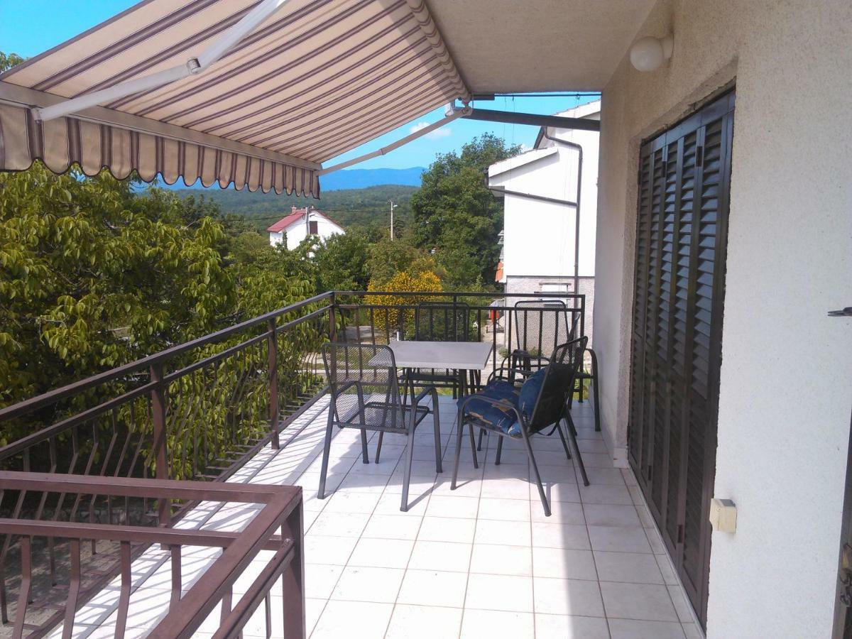 Viki Appartement Kastav Buitenkant foto