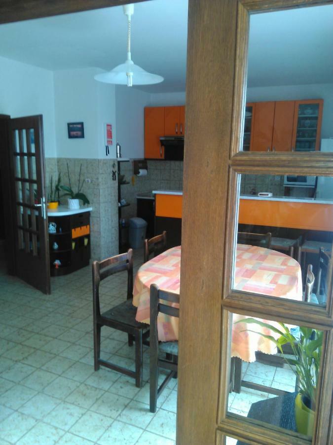 Viki Appartement Kastav Buitenkant foto