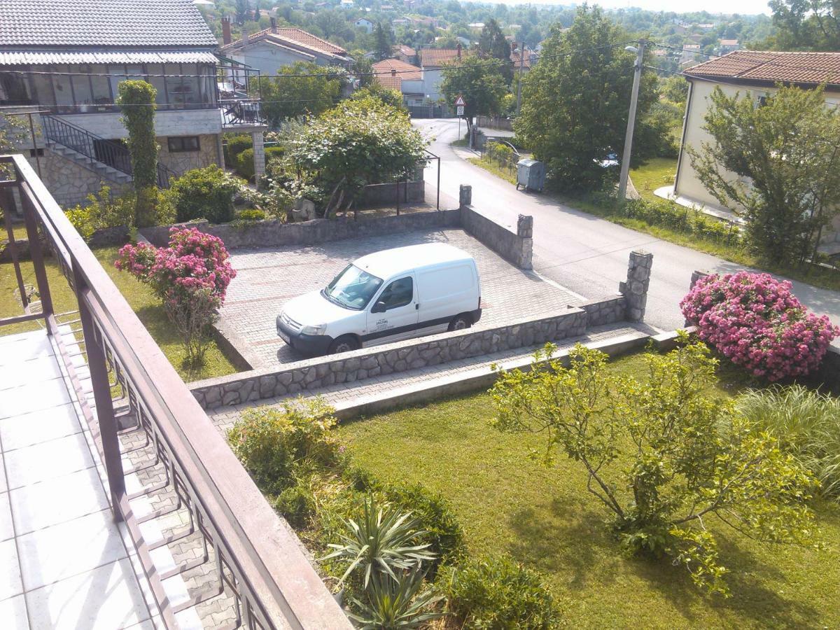 Viki Appartement Kastav Buitenkant foto