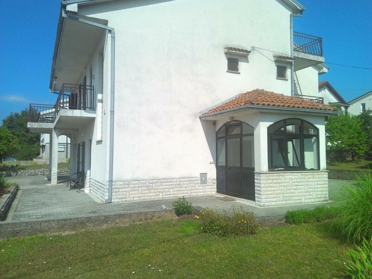Viki Appartement Kastav Buitenkant foto