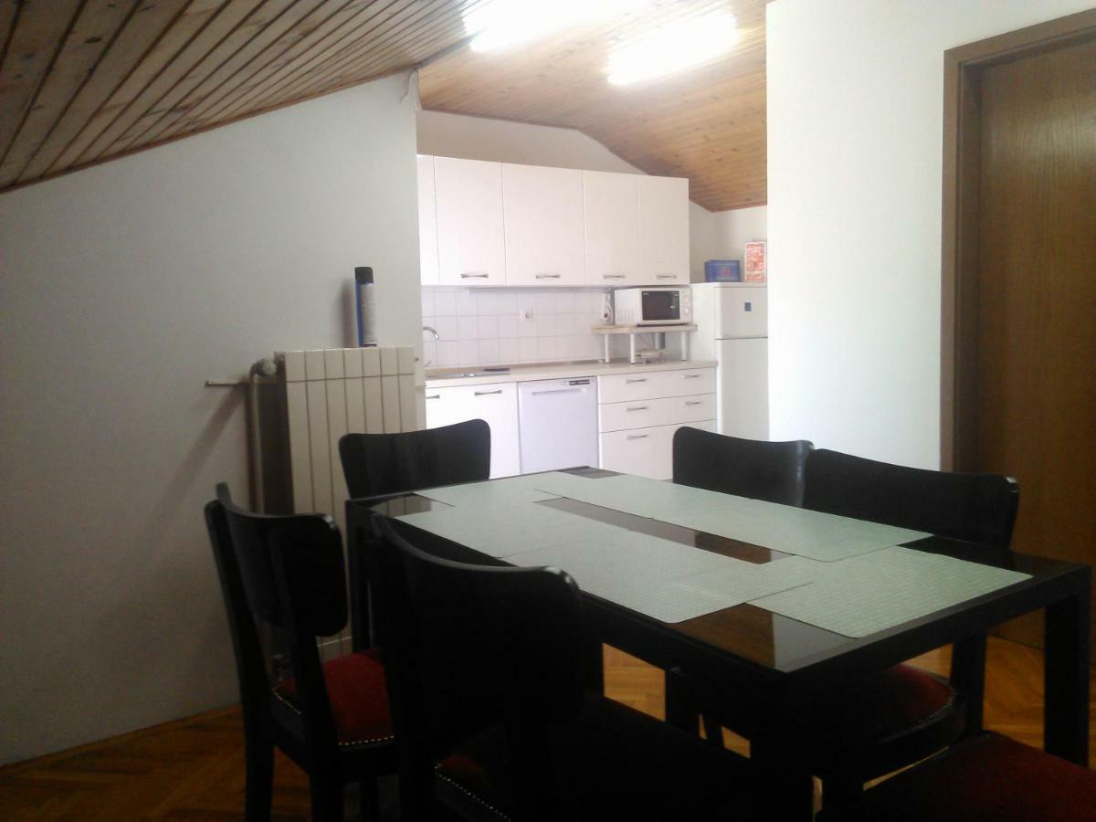 Viki Appartement Kastav Buitenkant foto